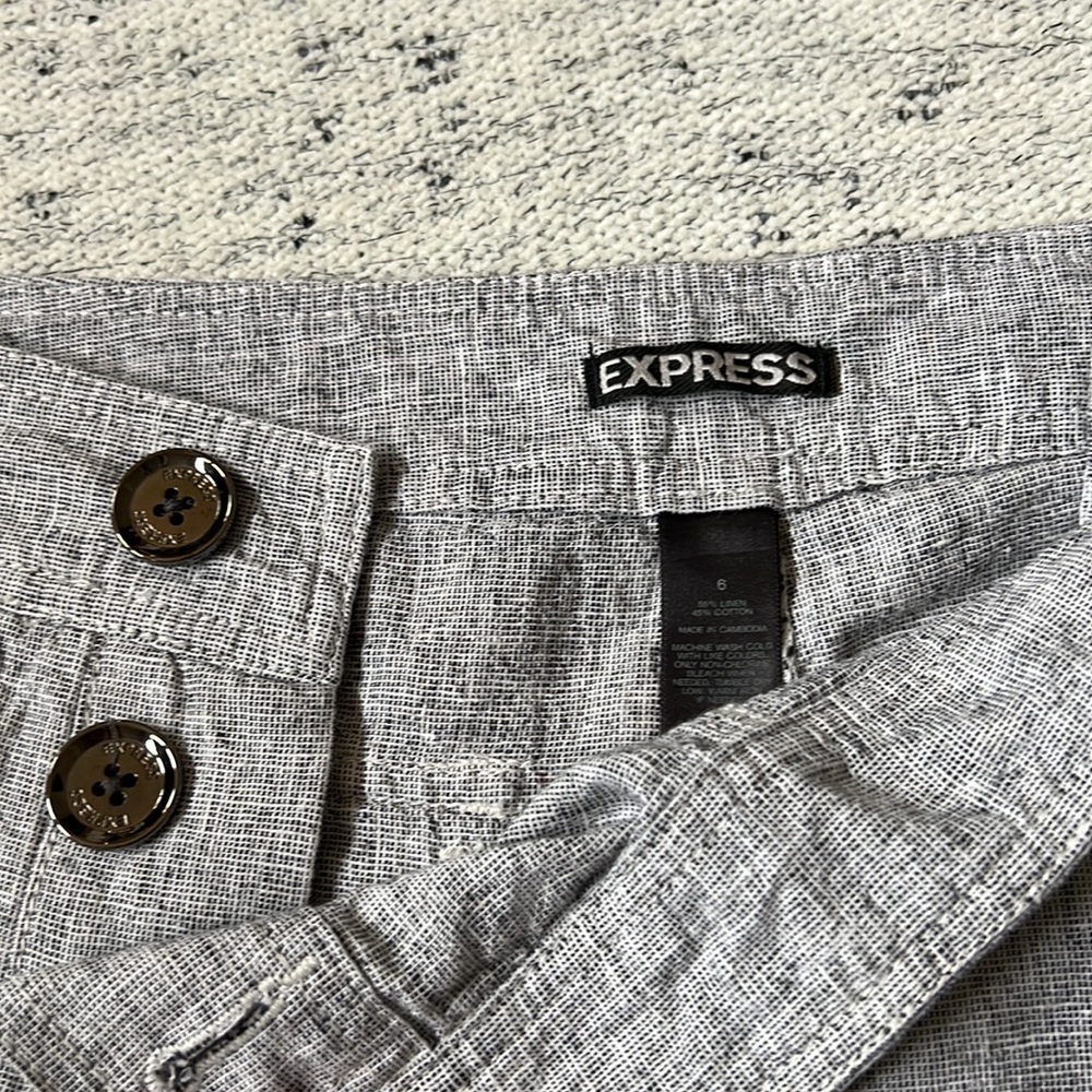 Express Grey Front Button Fabric Shorts - image 3